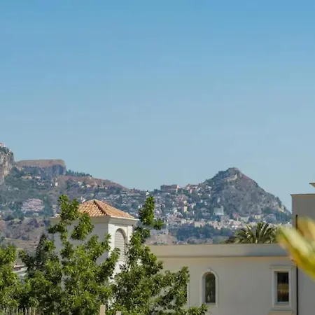 Naxos Glamour With Terrace, Parking And Etna View 贾迪尼-纳克索斯